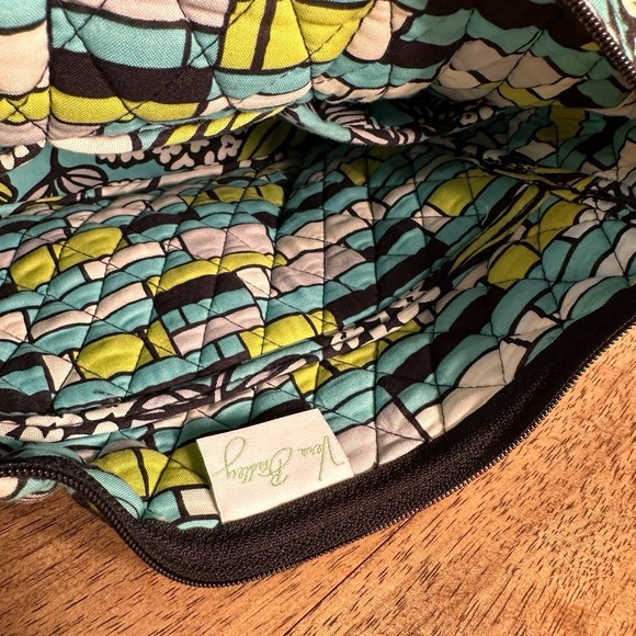 Vera Bradley Retired Island Blooms‎ Quilted Frannie Purse - Picture 7 of 7